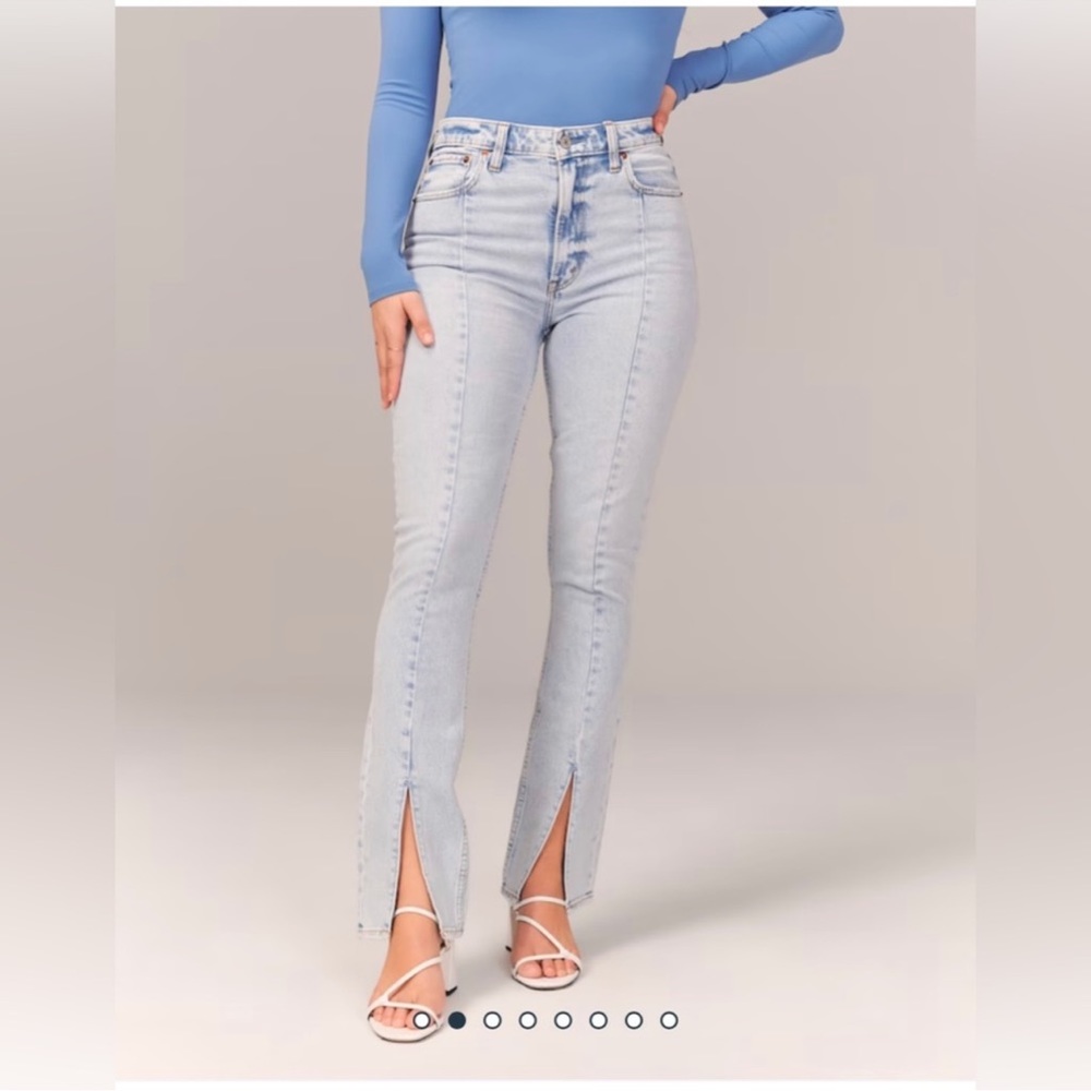 NEW A&F Curve Love High Rise Skinny Jean Light With Vent Hem 28/6